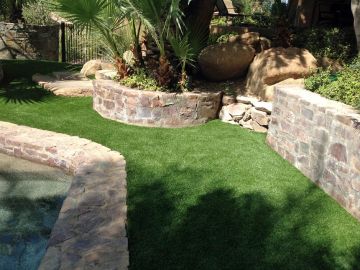 Installing Artificial Grass Des Plaines, Illinois